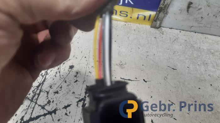 Lambda probe from a Opel Corsa D 1.3 CDTi 16V ecoFLEX 2010
