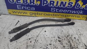 Used Rear brake hose Mercedes Vito (639.6) 2.2 116 CDI 16V Euro 5 Price € 22,00 Margin scheme offered by Autorec. Gebr. Prins b.v.