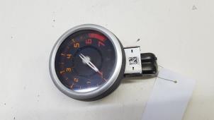 Used Tachometer Renault Twingo II (CN) 1.2 16V Price € 22,00 Margin scheme offered by Autorec. Gebr. Prins b.v.