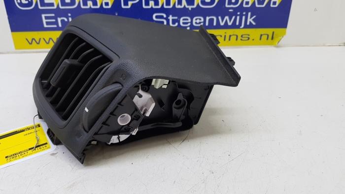 Dashboard vent from a Ford Transit Custom 2.0 TDCi 16V Eco Blue 105 2021