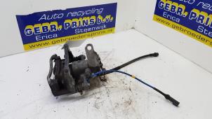 Used Rear brake calliper, left Ford Transit Custom 2.0 TDCi 16V Eco Blue 105 Price € 75,00 Margin scheme offered by Autorec. Gebr. Prins b.v.