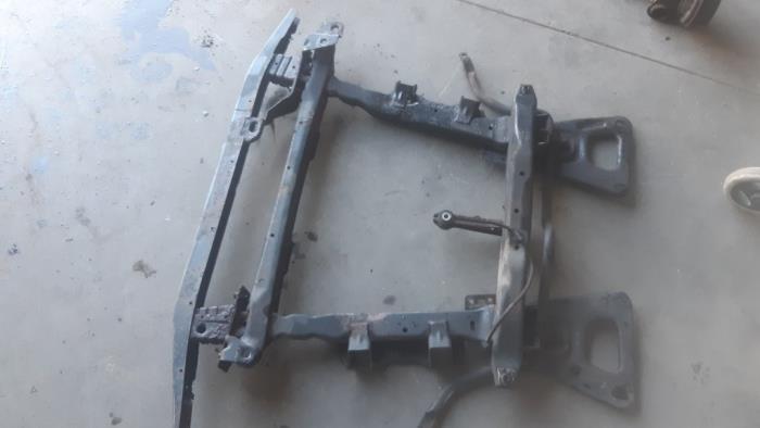 Subframe from a Renault Twingo II (CN) 1.2 16V 2009
