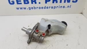 Używane Glówny cylinder hamulcowy Opel Adam 1.4 16V Cena € 30,00 Procedura marży oferowane przez Autorec. Gebr. Prins b.v.