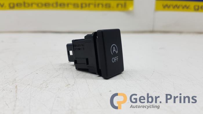 Usagé Commande start/stop Suzuki Swift (ZC/ZD) 1.2 Dual Jet 16V Smart Hybrid Prix € 20,00 Règlement à la marge proposé par Autorec. Gebr. Prins b.v.