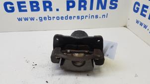 Used Front brake calliper, left Lexus CT 200h 1.8 16V Price € 50,00 Margin scheme offered by Autorec. Gebr. Prins b.v.