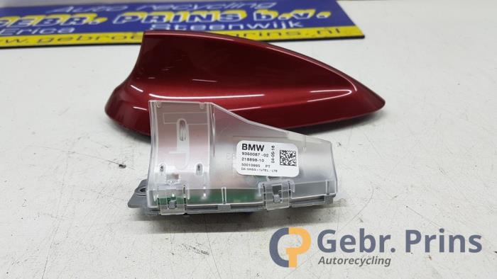 Używane Antena BMW 2 serie Gran Tourer (F46) 218i 1.5 TwinPower Turbo 12V Cena € 50,00 Procedura marży oferowane przez Autorec. Gebr. Prins b.v.