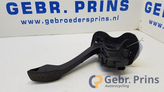 Begagnade Gaspedal Ford Transit Custom 2.2 TDCi 16V Pris € 42,35 Inklusive moms erbjuds av Autorec. Gebr. Prins b.v.