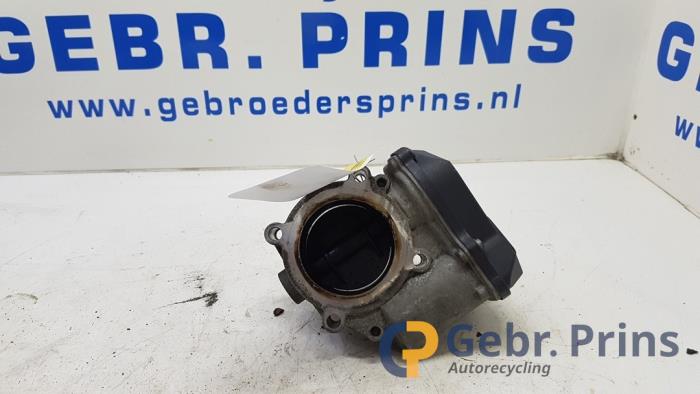 Gebrauchte Drosselklappengehäuse Audi A4 Avant (B8) 1.8 TFSI 16V Preis € 30,00 Margenregelung angeboten von Autorec. Gebr. Prins b.v.