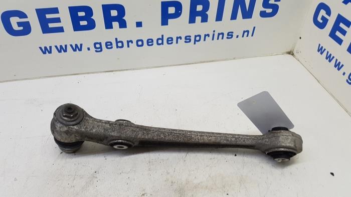 Front lower wishbone, left from a Audi A4 Avant (B8) 1.8 TFSI 16V 2012