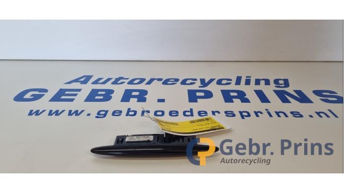 Begagnade PDC-panel Mercedes CLA (117.3) 2.2 CLA-220 CDI, 220 d 16V Pris € 25,00 Marginaltabell erbjuds av Autorec. Gebr. Prins b.v.