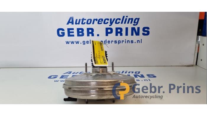 Usagé Assistant de freinage Mercedes CLA (117.3) 2.2 CLA-220 CDI, 220 d 16V Prix € 75,00 Règlement à la marge proposé par Autorec. Gebr. Prins b.v.