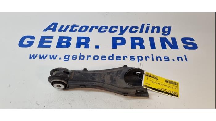 Lower wishbone, rear right from a Mercedes-Benz CLA (117.3) 2.2 CLA-220 CDI, d 16V 2015