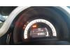 Odometer KM from a Renault Twingo III (AH), 2014 0.9 Energy TCE 90 12V, Hatchback, 4-dr, Petrol, 898cc, 66kW (90pk), RWD, H4B401; H4BC4, 2014-09, AHB2; AH0BE2M9 2017