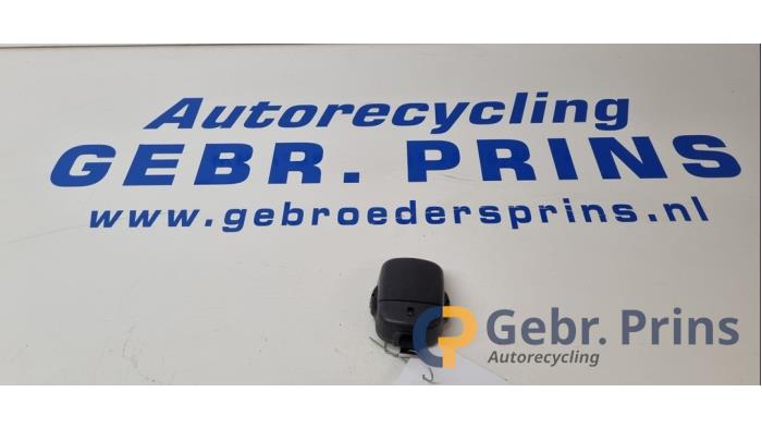 Gebrauchte Regensensor Opel Mokka/Mokka X 1.6 CDTI 16V 4x2 Preis € 30,00 Margenregelung angeboten von Autorec. Gebr. Prins b.v.