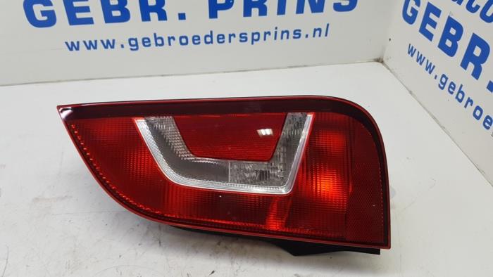 Taillight, right from a Volkswagen Up! (121) 1.0 12V 60 2014