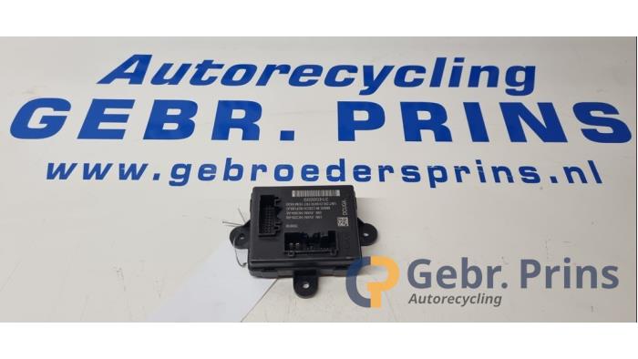 Używane Modul (rózne) Volvo V40 (MV) 1.5 T3 16V Geartronic Cena € 40,00 Procedura marży oferowane przez Autorec. Gebr. Prins b.v.