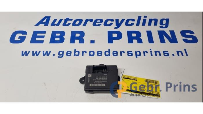 Używane Modul (rózne) Volvo V40 (MV) 1.5 T3 16V Geartronic Cena € 40,00 Procedura marży oferowane przez Autorec. Gebr. Prins b.v.