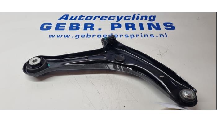 Front lower wishbone, left from a Ford Fiesta 6 (JA8) 1.25 16V 2012