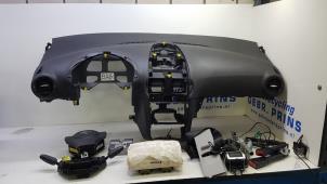 Gebrauchte Airbag set + dashboard Opel Corsa D 1.3 CDTi 16V ecoFLEX Preis € 250,00 Margenregelung angeboten von Autorec. Gebr. Prins b.v.