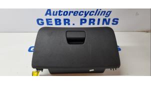 Used Glovebox Opel Karl 1.0 12V Price € 25,00 Margin scheme offered by Autorec. Gebr. Prins b.v.
