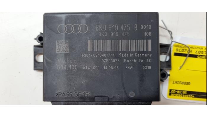PDC Module from a Audi A4 Avant (B8) 2.0 TDI 16V 2009