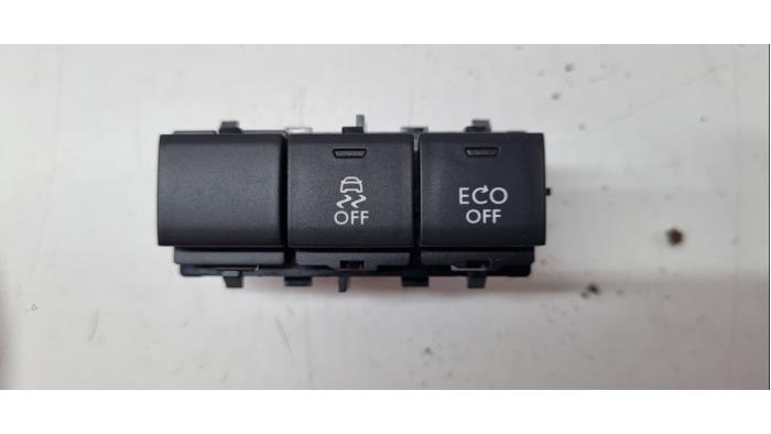 ESP Schalter van een Peugeot 208 I (CA/CC/CK/CL) 1.6 e-HDi FAP 2014