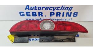 Używane Tylne swiatlo pozycyjne lewe Opel Combo 1.3 CDTI 16V ecoFlex Cena € 35,00 Procedura marży oferowane przez Autorec. Gebr. Prins b.v.
