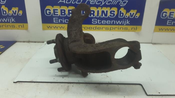 Knuckle, front right from a Ford Transit Connect 1.8 TDdi LWB Euro 3 2004