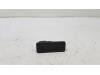 Tailgate handle from a Peugeot 208 I (CA/CC/CK/CL) 1.4 HDi 2013