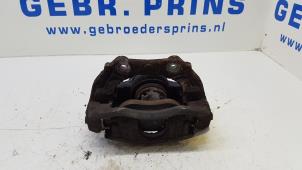 Used Front brake calliper, left Peugeot 207 CC (WB) 1.6 16V Price € 30,00 Margin scheme offered by Autorec. Gebr. Prins b.v.