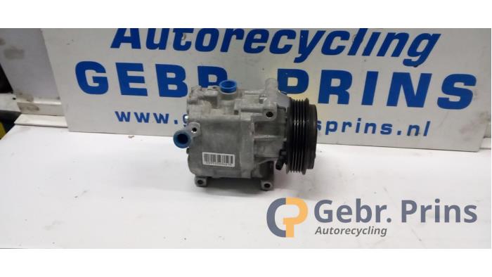 Usagé Compresseur de clim Fiat 500 (312) 0.9 TwinAir 85 Prix € 100,00 Règlement à la marge proposé par Autorec. Gebr. Prins b.v.