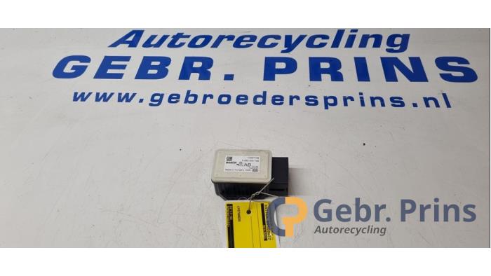 Begagnade Esp Duo-sensor Opel Meriva (B) 1.4 Turbo 16V ecoFLEX Pris € 10,00 Marginaltabell erbjuds av Autorec. Gebr. Prins b.v.