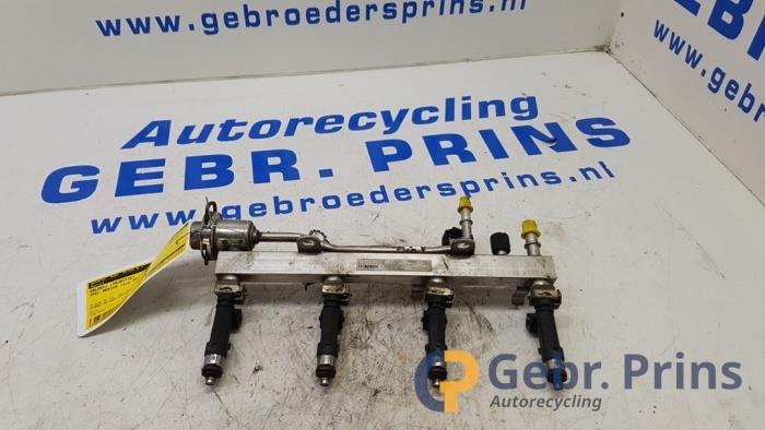 Usagé Système d'injection Opel Meriva (B) 1.4 Turbo 16V ecoFLEX Prix € 40,00 Règlement à la marge proposé par Autorec. Gebr. Prins b.v.