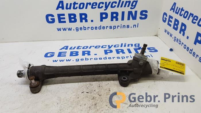 Begagnade Styrbox Toyota Prius (NHW20) 1.5 16V Pris € 100,00 Marginaltabell erbjuds av Autorec. Gebr. Prins b.v.