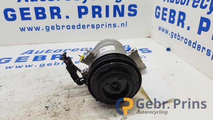 Gebrauchte Klimapumpe Hyundai i10 1.0 12V Preis € 150,00 Margenregelung angeboten von Autorec. Gebr. Prins b.v.