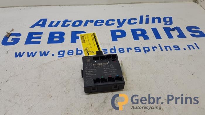 Używane Modul (rózne) Mercedes C Estate (S204) 2.2 C-200 CDI 16V BlueEFFICIENCY Cena € 30,00 Procedura marży oferowane przez Autorec. Gebr. Prins b.v.