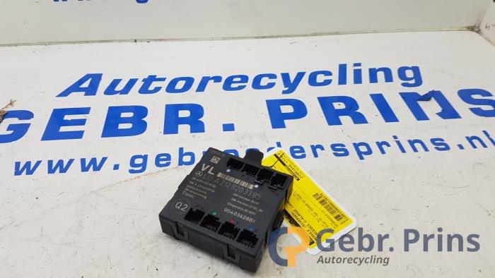 Używane Modul (rózne) Mercedes C Estate (S204) 2.2 C-200 CDI 16V BlueEFFICIENCY Cena € 30,00 Procedura marży oferowane przez Autorec. Gebr. Prins b.v.
