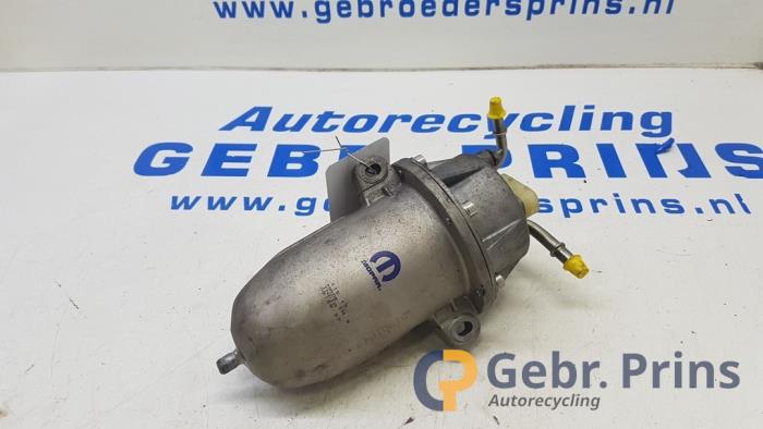 Begagnade Bränslefilterhus Peugeot Bipper (AA) 1.3 BlueHDi 80 16V Pris € 25,00 Marginaltabell erbjuds av Autorec. Gebr. Prins b.v.