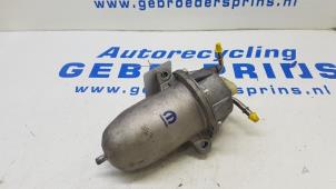 Usagé Boîtier de filtre carburant Peugeot Bipper (AA) 1.3 BlueHDi 80 16V Prix € 25,00 Règlement à la marge proposé par Autorec. Gebr. Prins b.v.