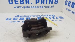 Used Front brake calliper, left Dacia Lodgy (JS) 1.6 16V Price € 35,00 Margin scheme offered by Autorec. Gebr. Prins b.v.