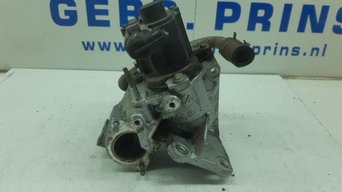 EGR valve from a Renault Scénic III (JZ) 1.5 dCi 105 2009