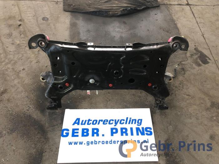 Usados Subchasis Ford Kuga II (DM2) 1.5 EcoBoost 16V 150 Precio € 150,00 Norma de margen ofrecido por Autorec. Gebr. Prins b.v.