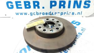 Used Front brake disc Audi Q2 (GAB/GAG) 1.0 30 TFSI 12V Price € 25,00 Margin scheme offered by Autorec. Gebr. Prins b.v.