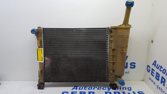 Radiator from a Fiat 500 (312) 1.2 69 2010