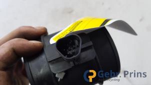 Luftmassenmesser van een Opel Insignia 2.0 CDTI 16V 160 Ecotec 2011
