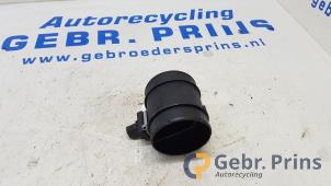 Luftmassenmesser van een Opel Insignia 2.0 CDTI 16V 160 Ecotec 2011