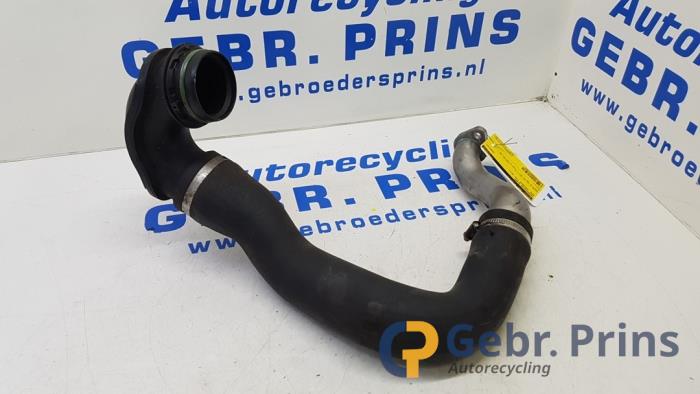 Intercooler Schlauch Opel Insignia, 2008 / 2017 2.0 CDTI 16V 160 Ecotec, Limousine, 4-tr, Diesel, 1.956cc, 118kW (160pk), FWD, A20DTH, 2008-07 / 2017-03 (Gebraucht)