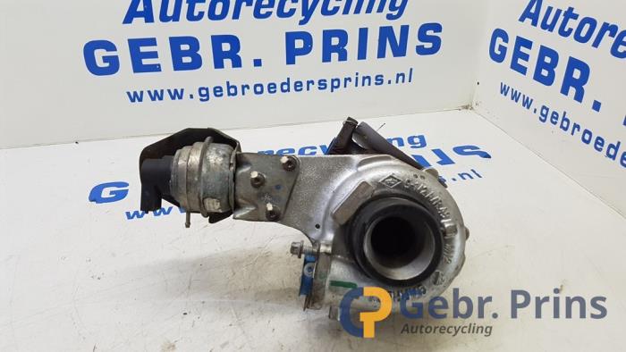 Usagé Turbo Opel Insignia 2.0 CDTI 16V 160 Ecotec Prix € 150,00 Règlement à la marge proposé par Autorec. Gebr. Prins b.v.