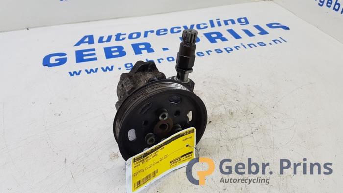 Begagnade Servostyrningspump Audi TT Roadster (8N9) 1.8 20V Turbo Pris € 50,00 Marginaltabell erbjuds av Autorec. Gebr. Prins b.v.