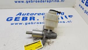 Używane Glówny cylinder hamulcowy BMW 5 serie (F10) 523i 24V Cena € 40,00 Procedura marży oferowane przez Autorec. Gebr. Prins b.v.